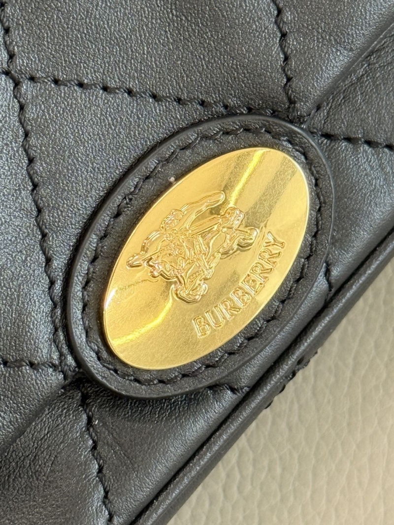 Bv*b*rry satchel bags